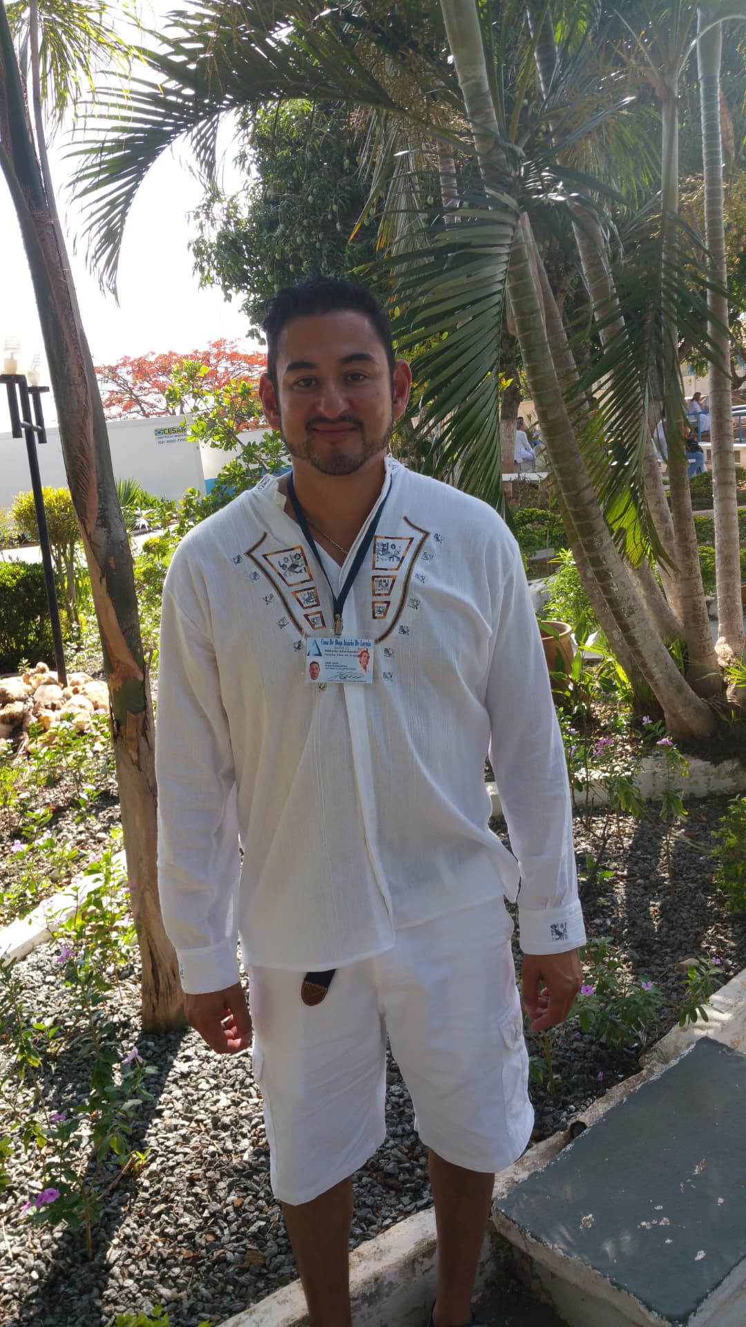 Will Arredondo serving as a guide in Abadiânia, Brazil